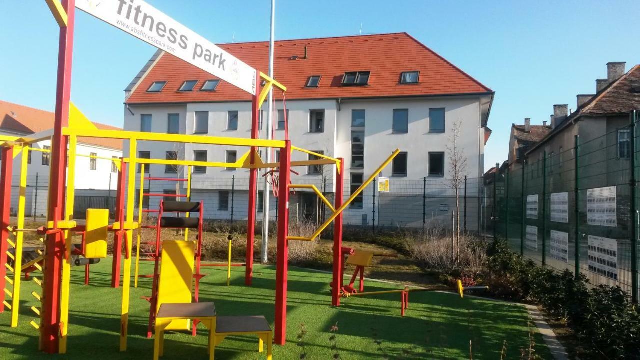 Gyorapartman-Best Exterior foto